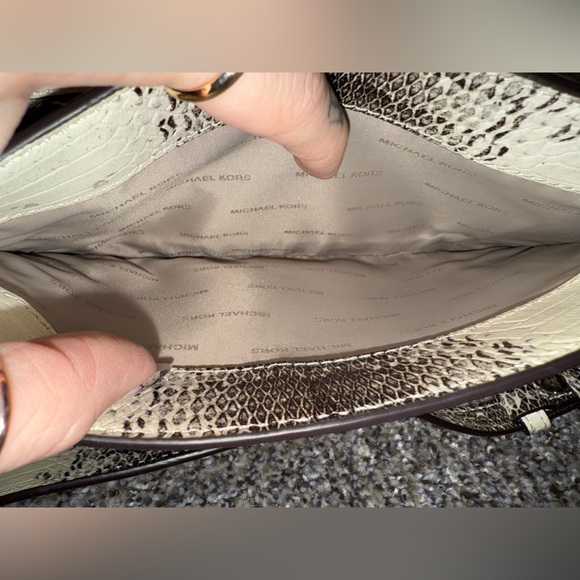 Michael Kors snake Sloan shoulder crossbody bag - Picture 9 of 16